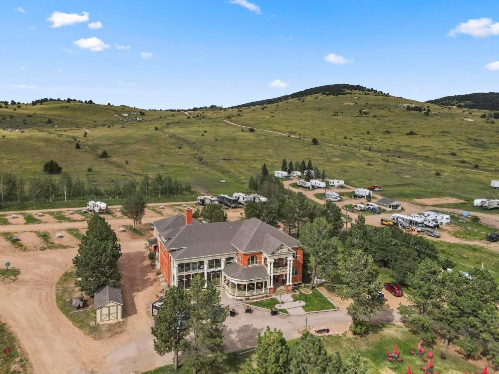 Cripple Creek Hospitality House & Travel Park